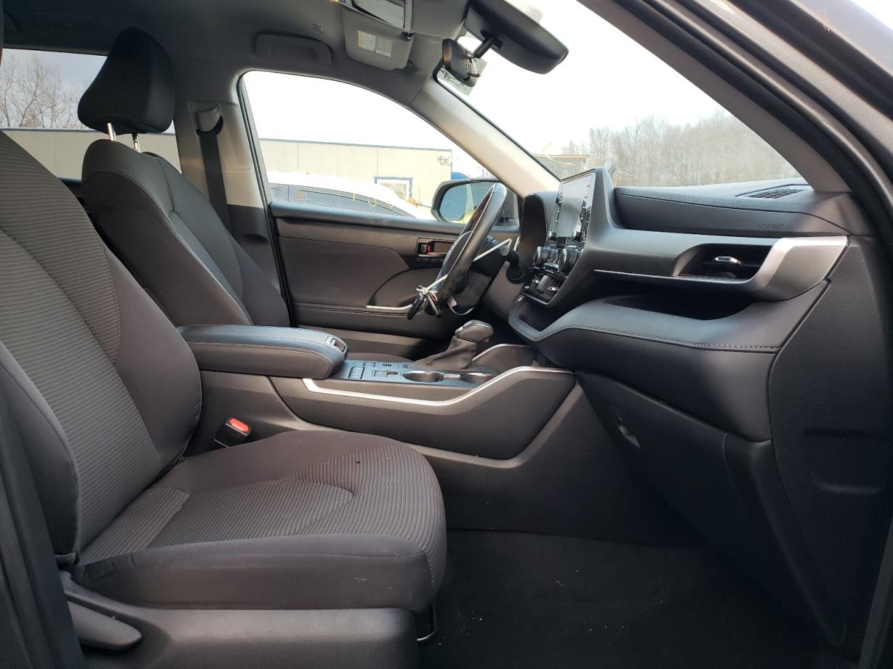 Photo 5 from auction – 2020 TOYOTA HIGHLANDER with VIN 5TDBZRBH0LS010177