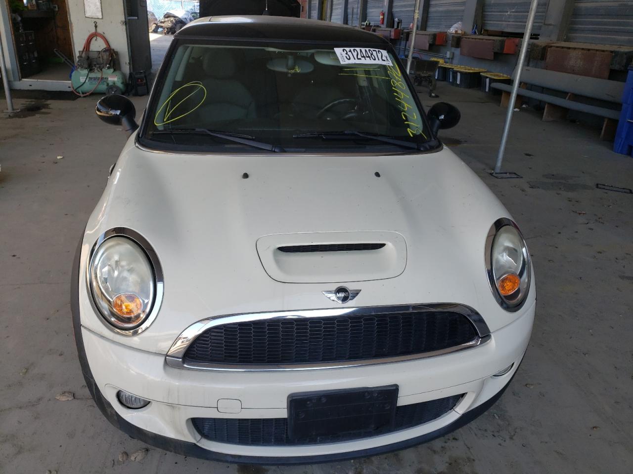 صورة رقم 17 من المزاد - 2010 MINI COOPER S مع VIN WMWMF7C54ATW88629