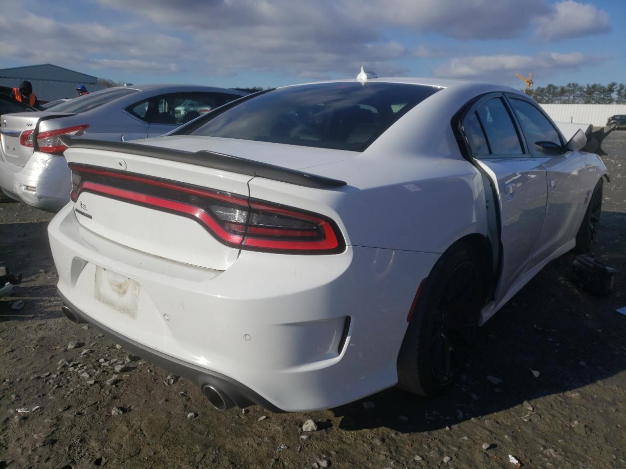 Photo 4 from auction – 2017 DODGE CHARGER R/ with VIN 2C3CDXGJ1HH620988