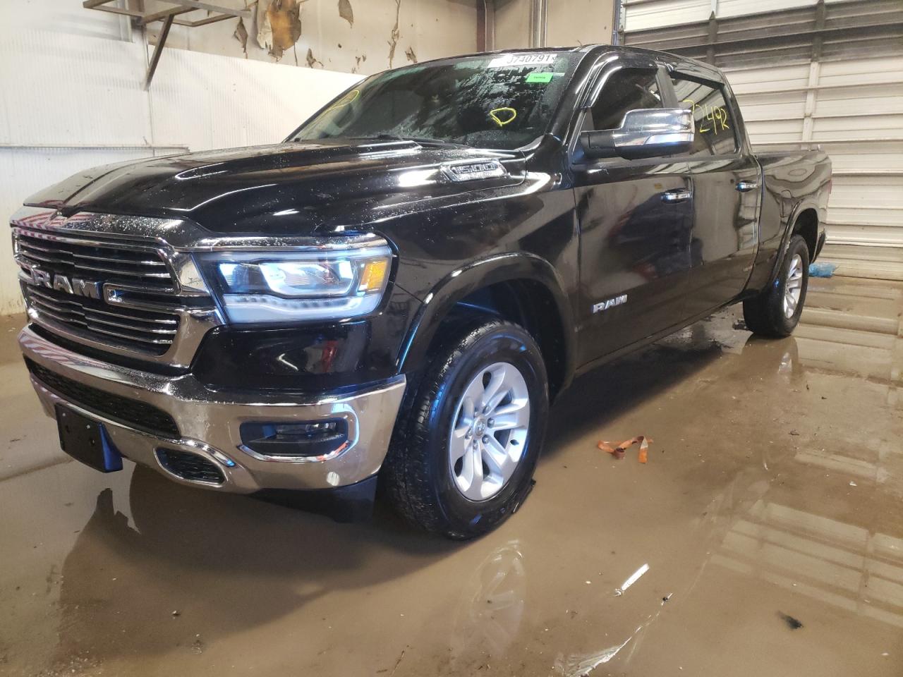 Photo 2 from auction – 2019 RAM 1500 LARAM with VIN 1C6SRFRT8KN656054