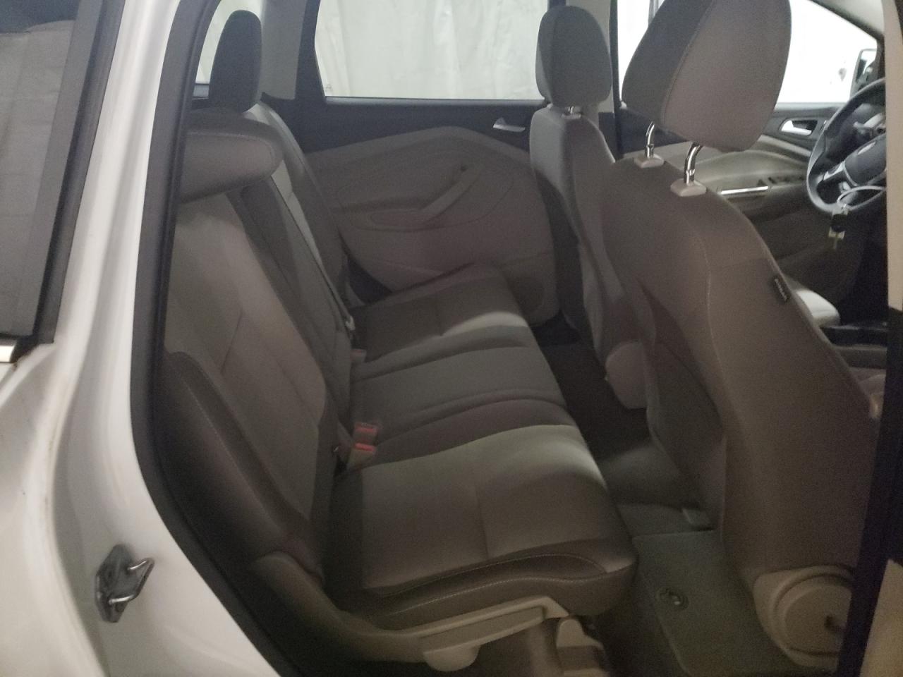 Photo 6 from auction – 2014 FORD ESCAPE SE with VIN 1FMCU9GXXEUB84125