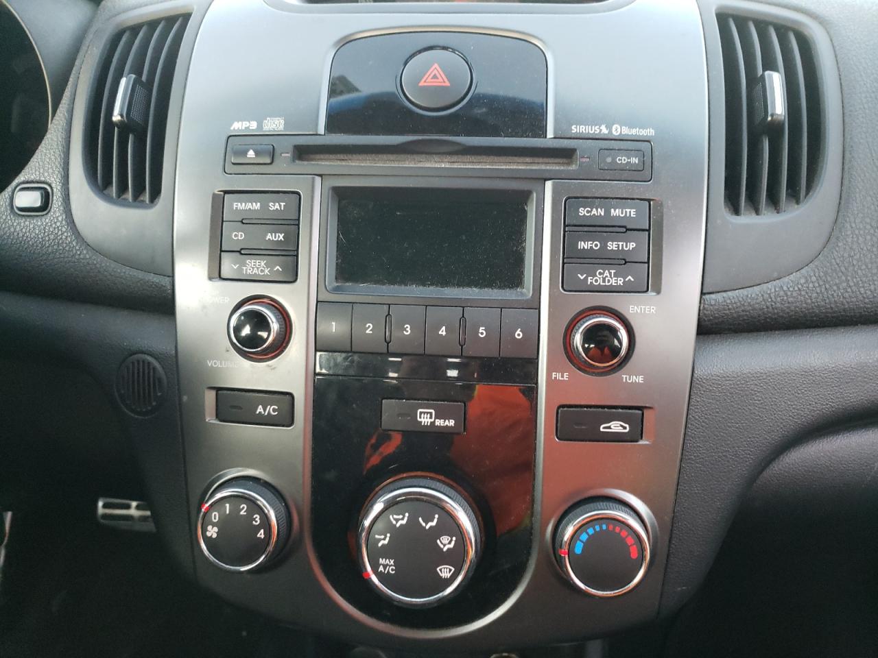 صورة رقم 9 من المزاد - 2012 KIA FORTE SX مع VIN KNAFW4A32C5624847