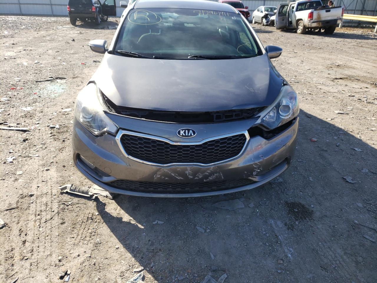 Photo 9 from auction – 2016 KIA FORTE LX with VIN KNAFK5A87G5604659