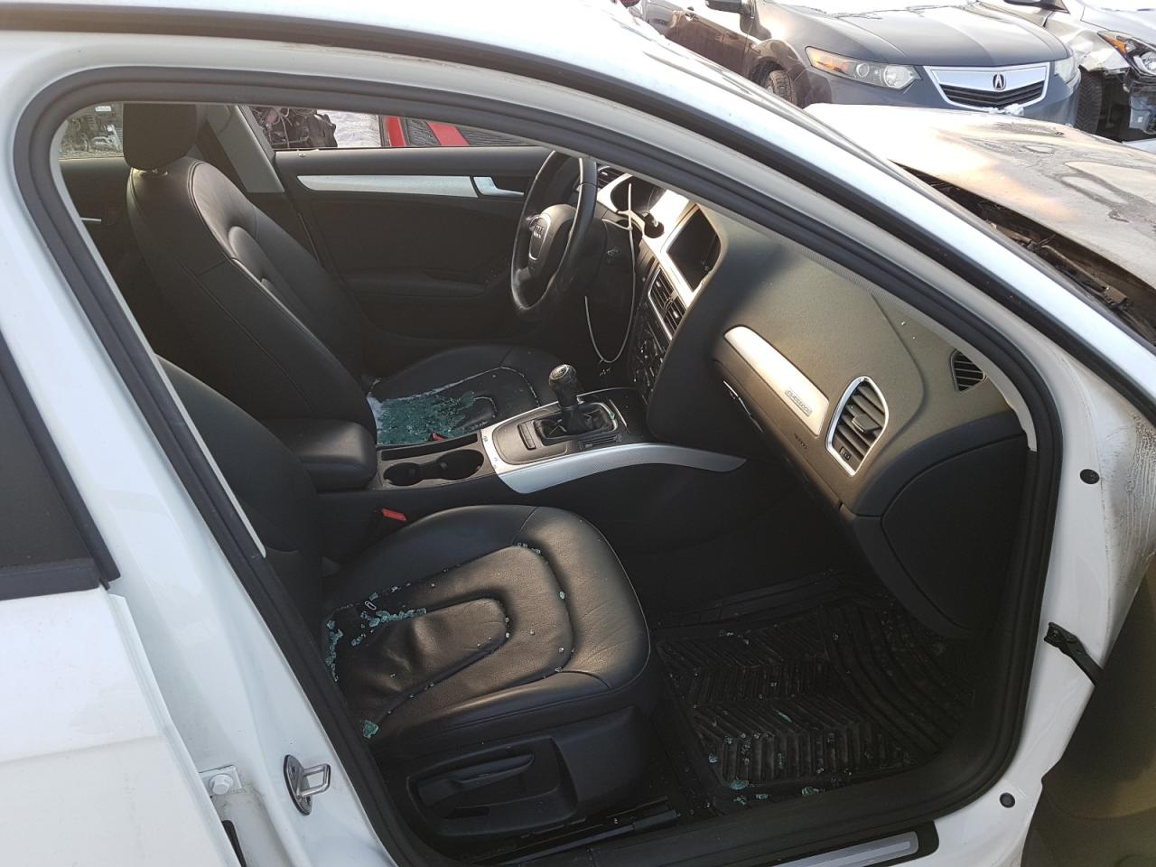 Photo 5 from auction – 2011 AUDI A4 PREMIUM with VIN WAUDFCFL2BN049870
