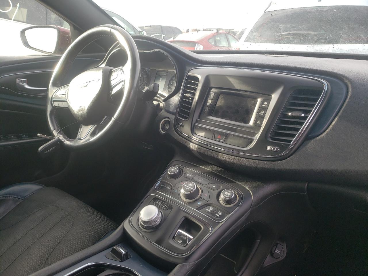 Photo 10 from auction – 2015 CHRYSLER 200 S with VIN 1C3CCCDG0FN656745