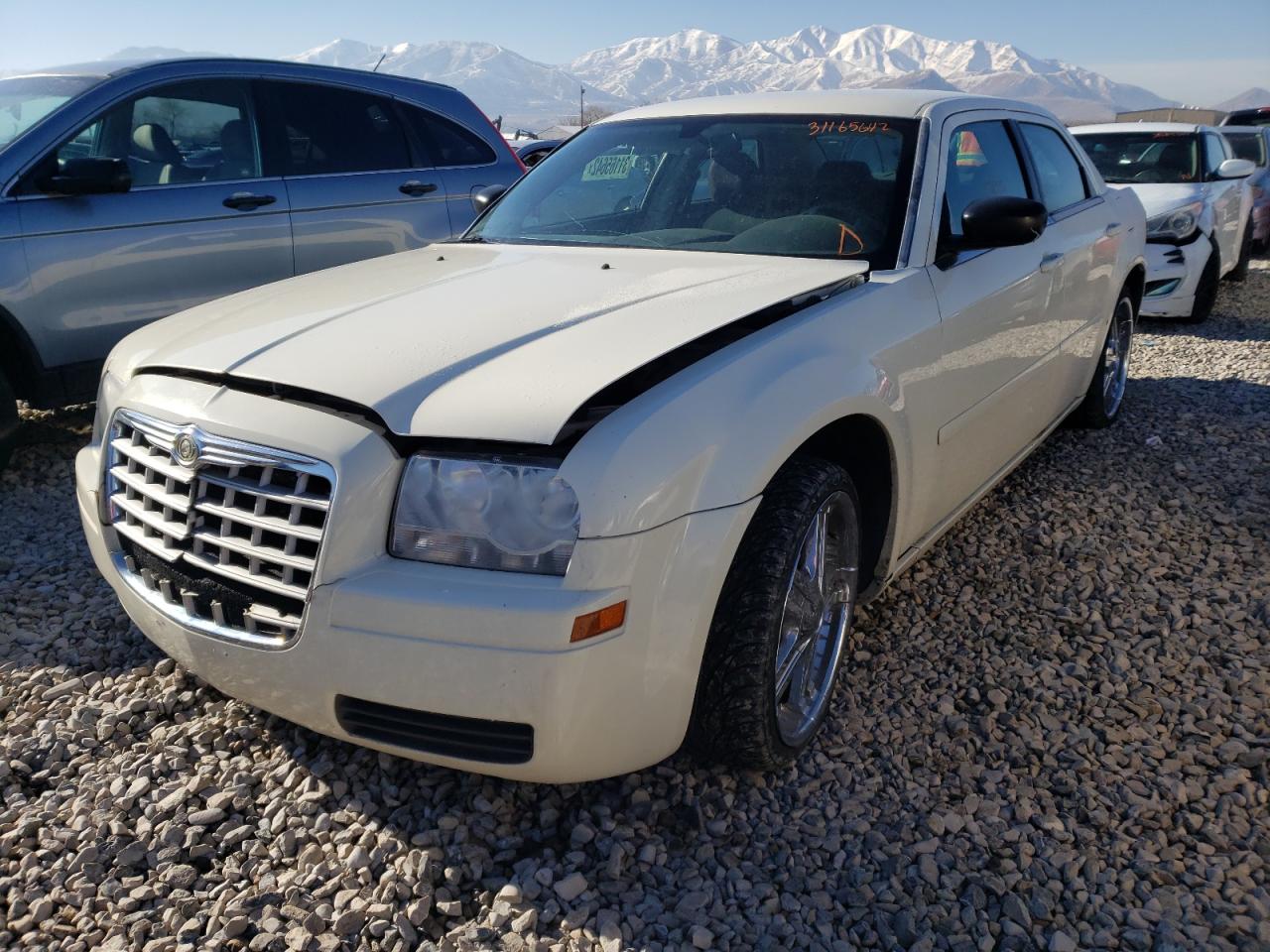 Photo 2 from auction – 2005 CHRYSLER 300 with VIN 2C3JA43R85H630973