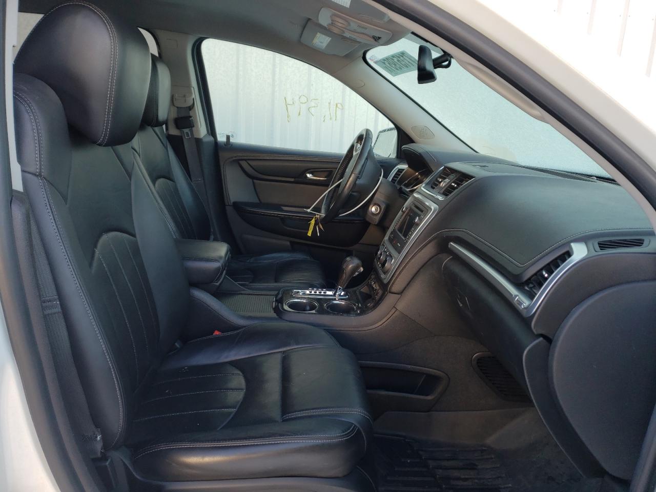 Photo 5 from auction – 2013 GMC ACADIA SLT with VIN 1GKKVSKD7DJ218558