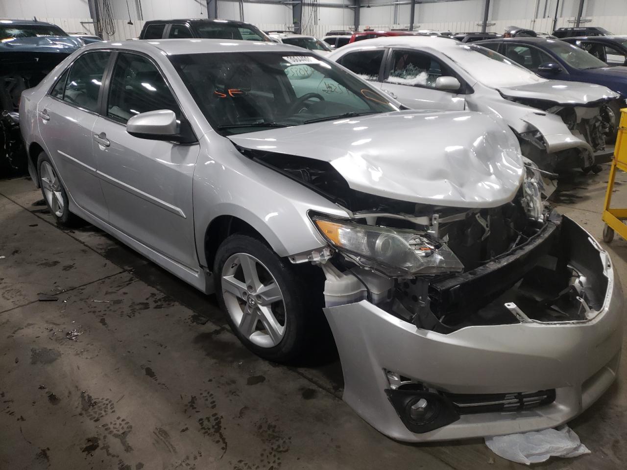 Photo 1 from auction – 2014 TOYOTA CAMRY L with VIN 4T1BF1FK2EU376765