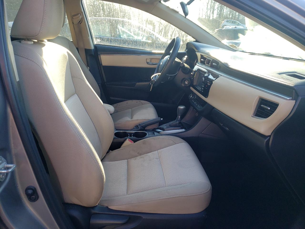 Photo 5 from auction – 2014 TOYOTA COROLLA L with VIN 2T1BURHE1EC107301