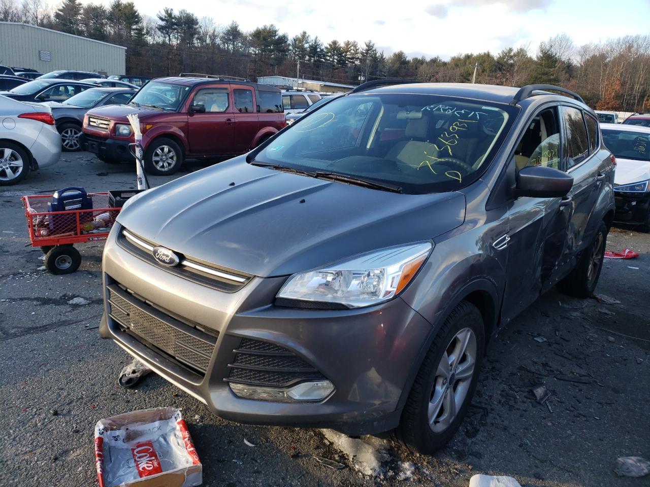 Photo 2 from auction – 2014 FORD ESCAPE SE with VIN 1FMCU9GX7EUE04885