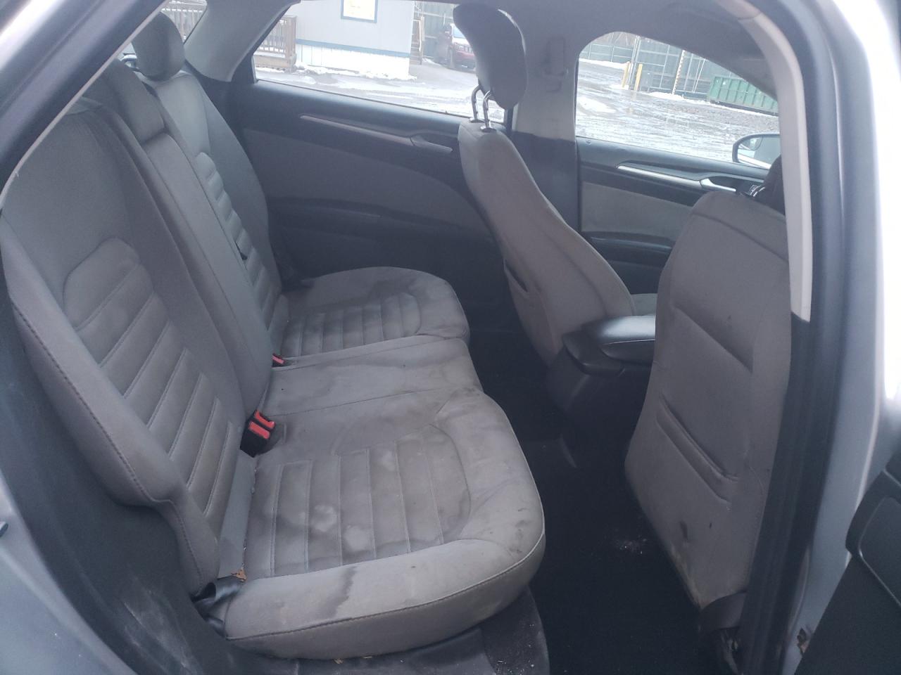 Photo 6 from auction – 2013 FORD FUSION S with VIN 3FA6P0G74DR279960