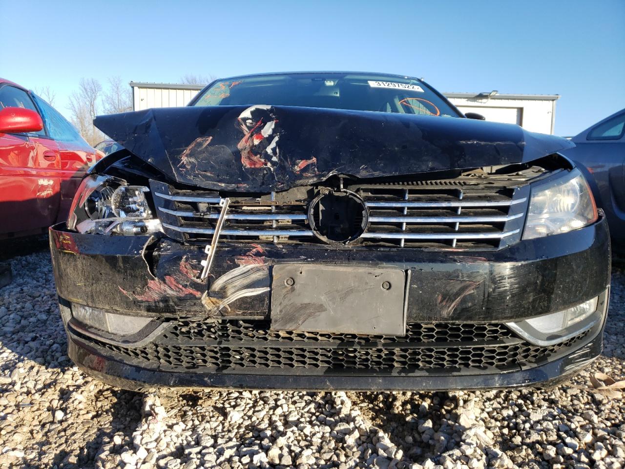 Photo 9 from auction – 2015 VOLKSWAGEN PASSAT SEL with VIN 1VWCV7A33FC065090