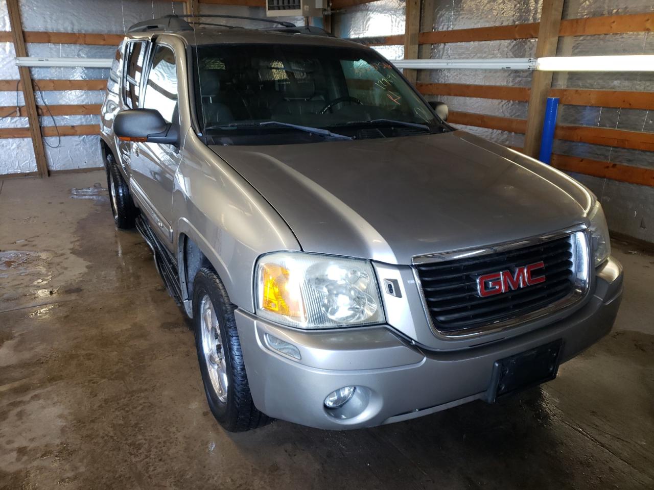 GMC ENVOY XL 2003 with VIN 1GKET16S936177891 - Photo from auction