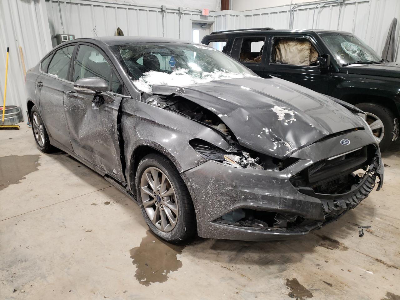 FORD FUSION SE 2017 with VIN 3FA6P0HD8HR377156 - Photo from auction