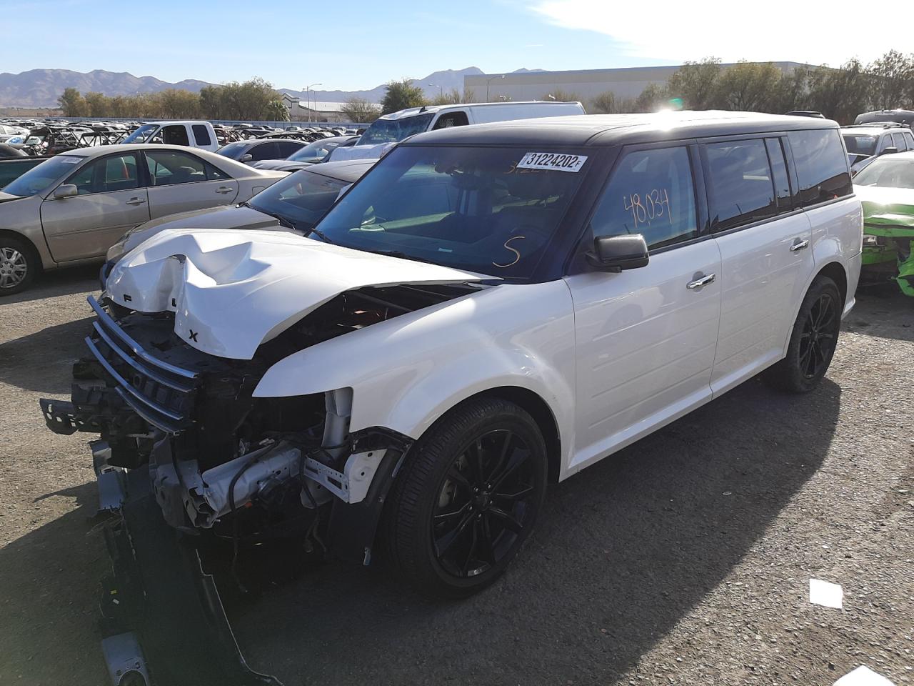 Photo 2 from auction – 2016 FORD FLEX LIMIT with VIN 2FMHK6D85GBA03951