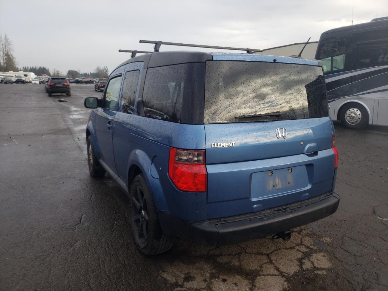 Photo 3 from auction – 2006 HONDA ELEMENT EX with VIN 5J6YH28706L009128