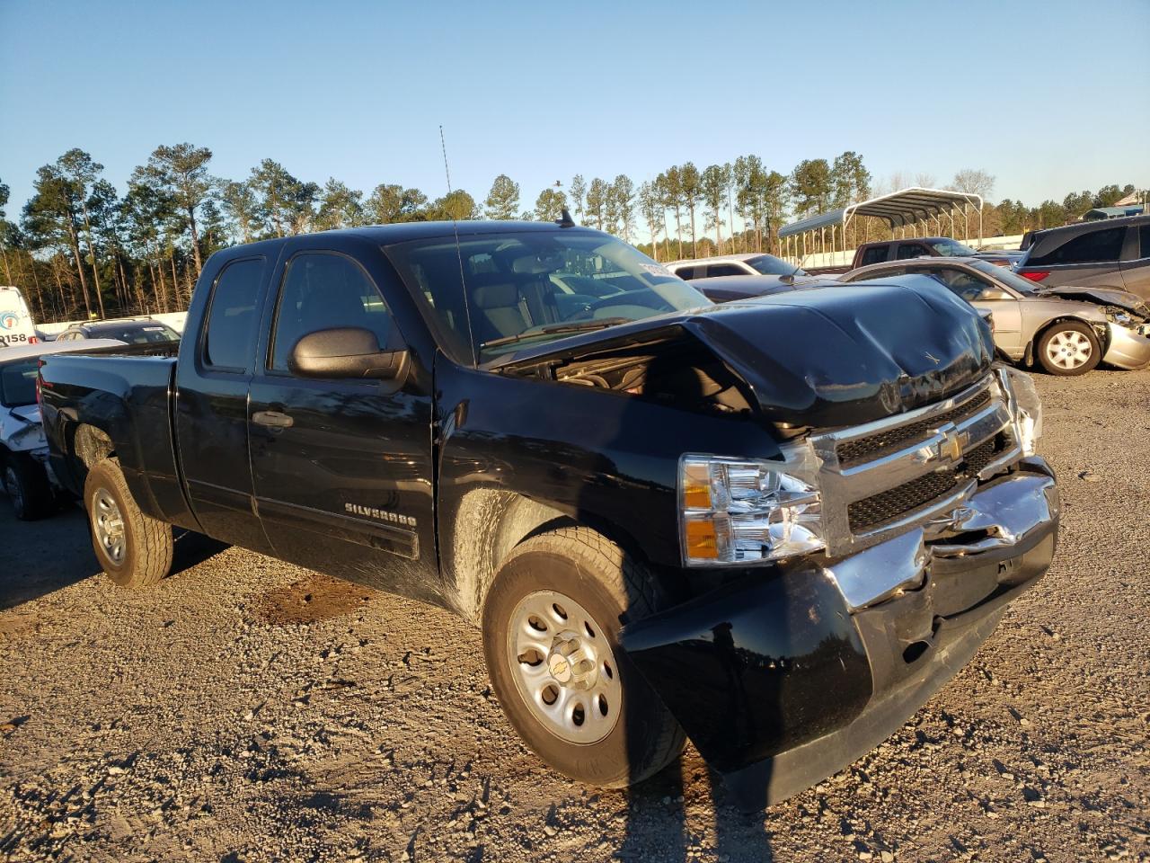 Photo 1 from auction – 2011 CHEVROLET SILVERADO with VIN 1GCRCREA8BZ355890