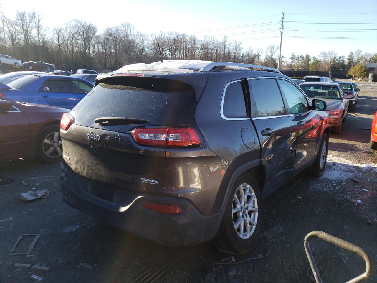 Photo 4 from auction – 2016 JEEP CHEROKEE L with VIN 1C4PJMCB7GW330385