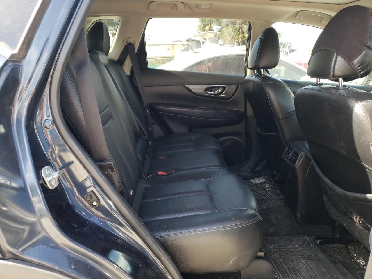 Photo 6 from auction – 2015 NISSAN ROGUE S with VIN 5N1AT2MT7FC897140