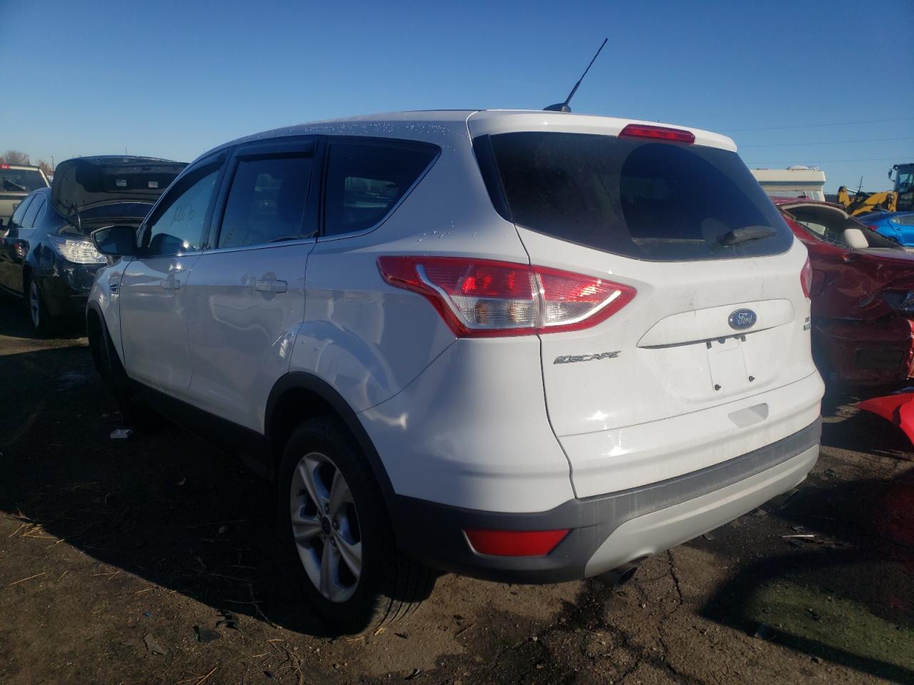 Photo 3 from auction – 2014 FORD ESCAPE SE with VIN 1FMCU9GX0EUC61326