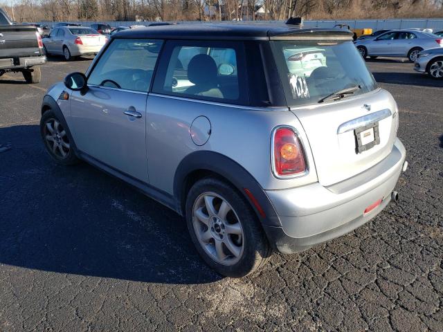 Photo 3 from auction – 2007 MINI COOPER with VIN WMWMF33507TL77460