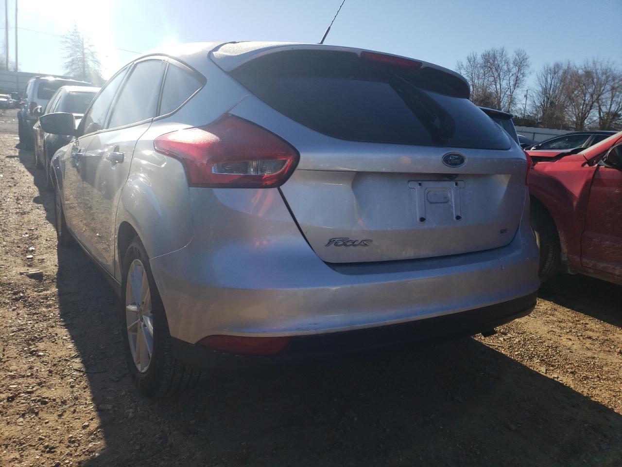 Photo 3 from auction – 2017 FORD FOCUS SE with VIN 1FADP3K22HL214162