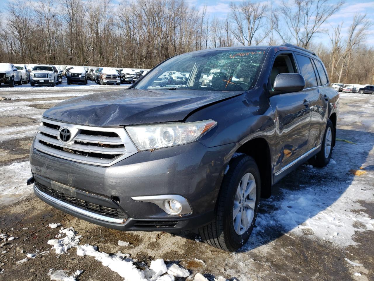 Photo 2 from auction – 2012 TOYOTA HIGHLANDER with VIN 5TDBK3EH3CS169594