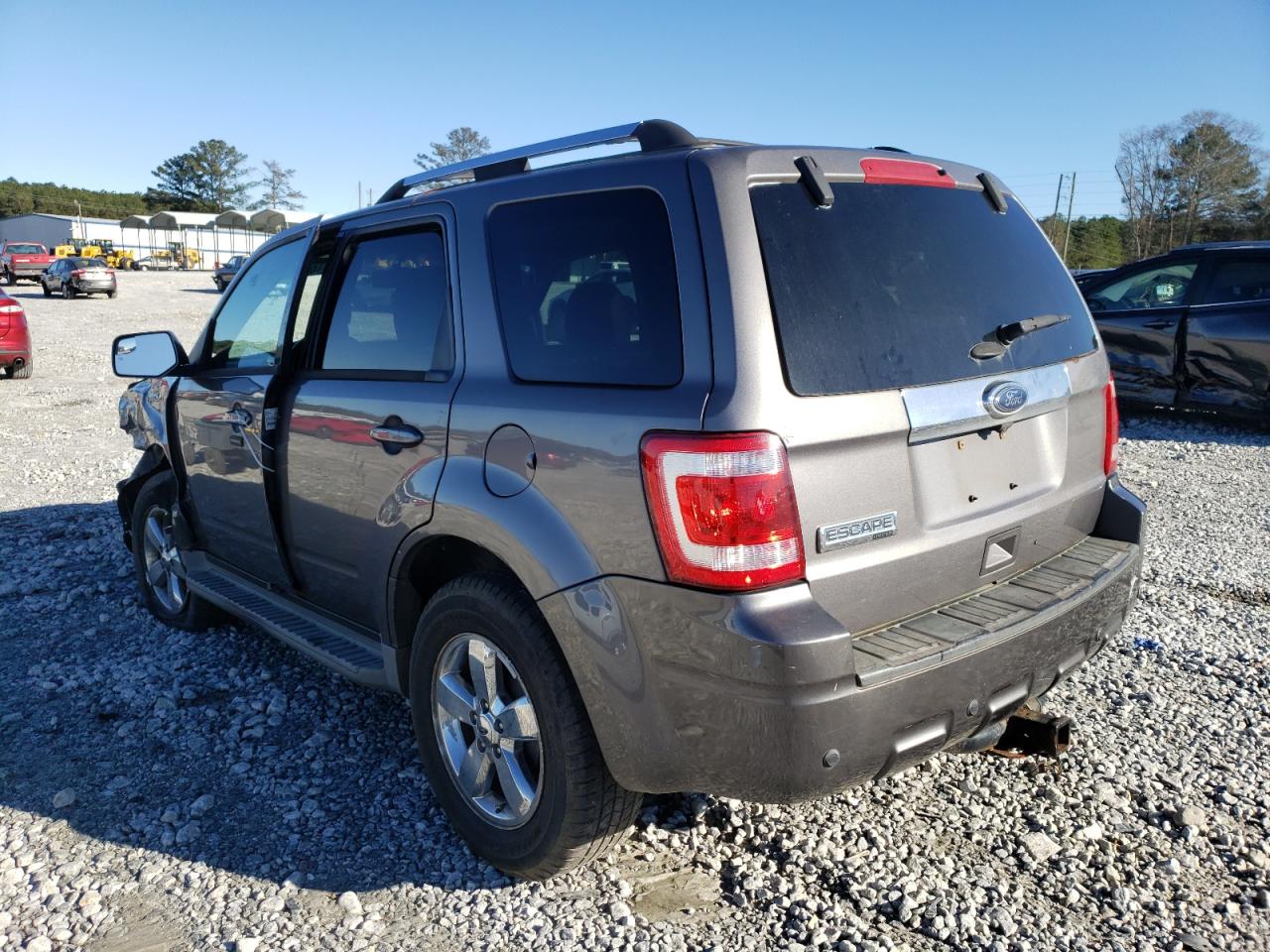 Photo 3 from auction – 2011 FORD ESCAPE LIM with VIN 1FMCU9E73BKB38730