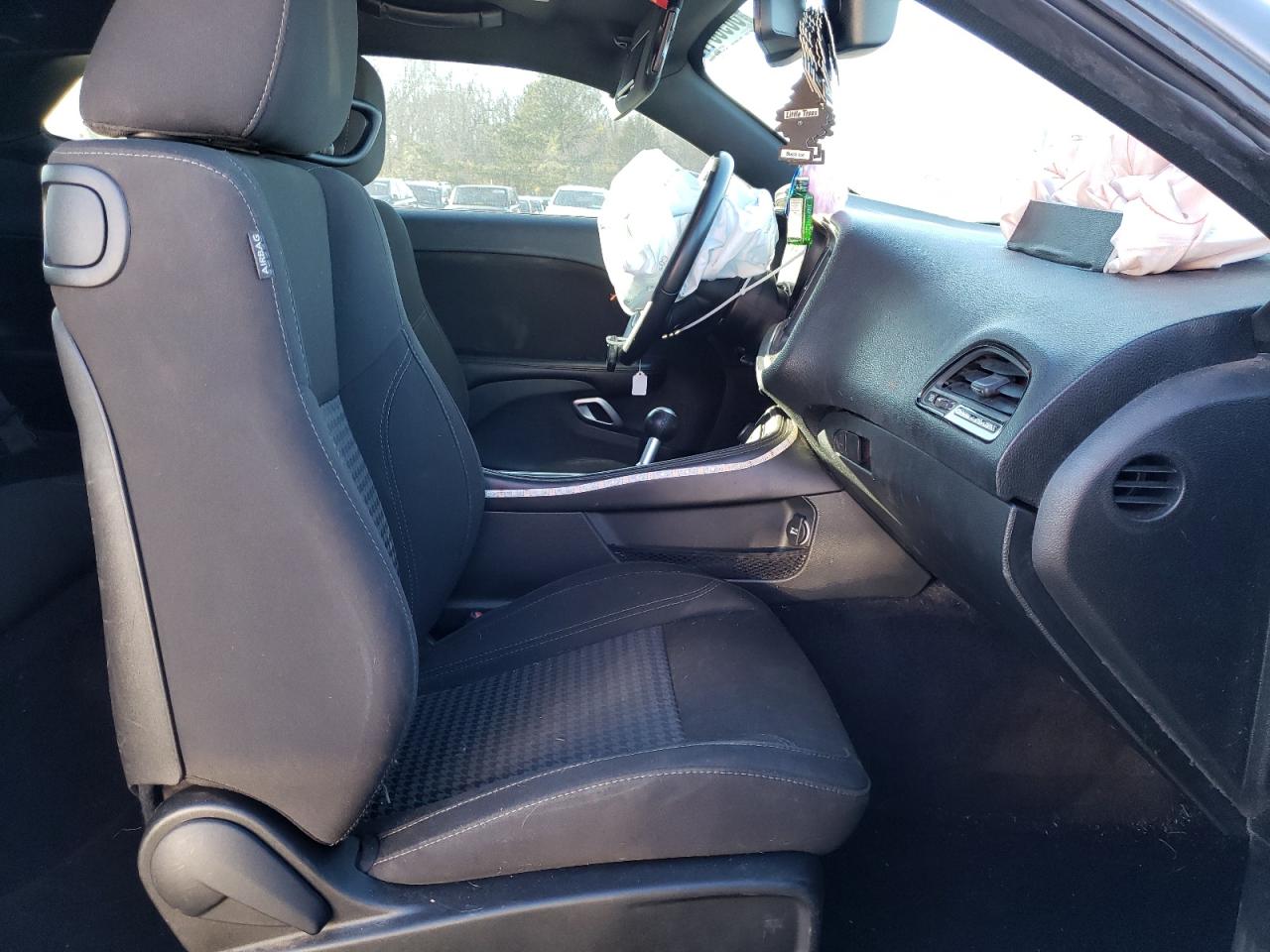 Photo 5 from auction – 2018 DODGE CHALLENGER with VIN 2C3CDZBT5JH310711