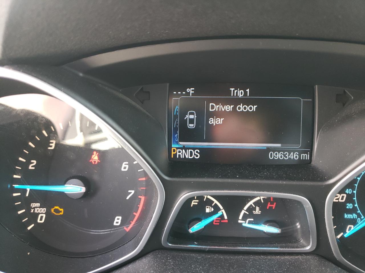Photo 8 from auction – 2014 FORD ESCAPE SE with VIN 1FMCU0GX1EUC99885