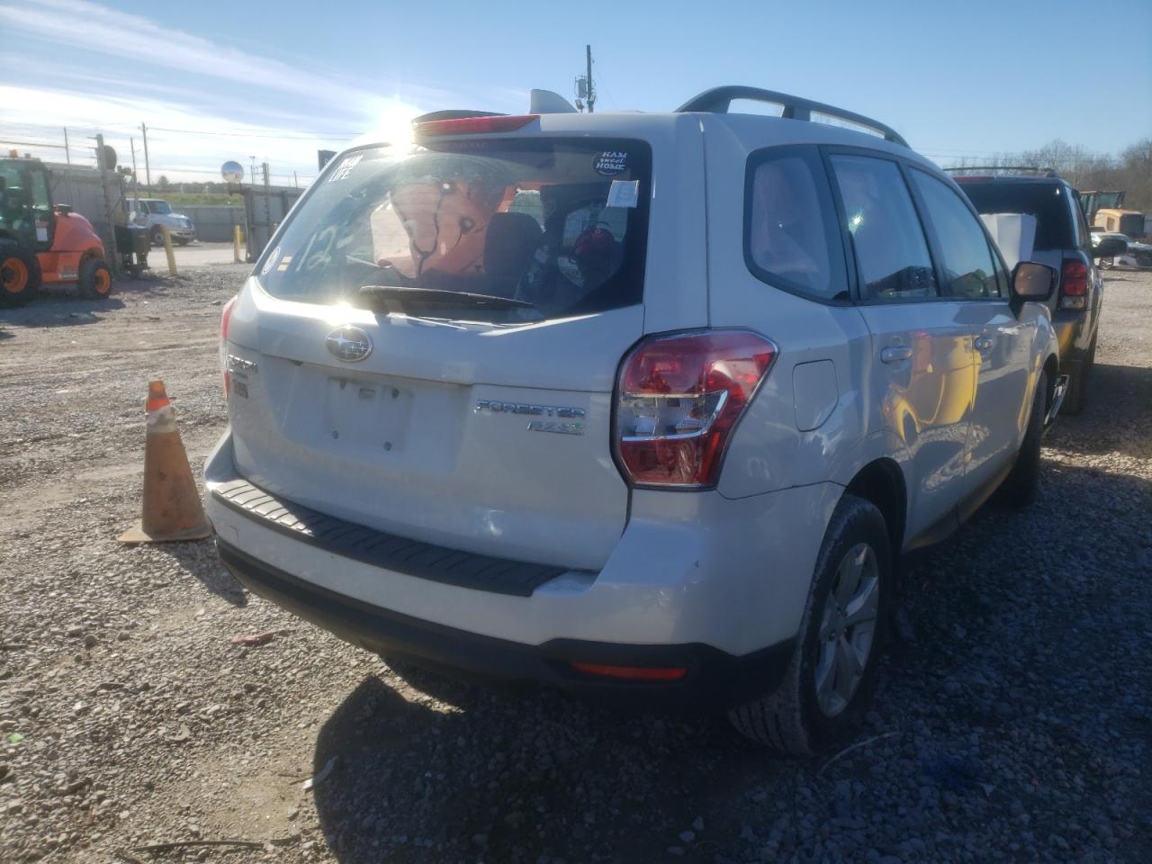 Photo 4 from auction – 2016 SUBARU FORESTER 2 with VIN JF2SJABC0GH450943