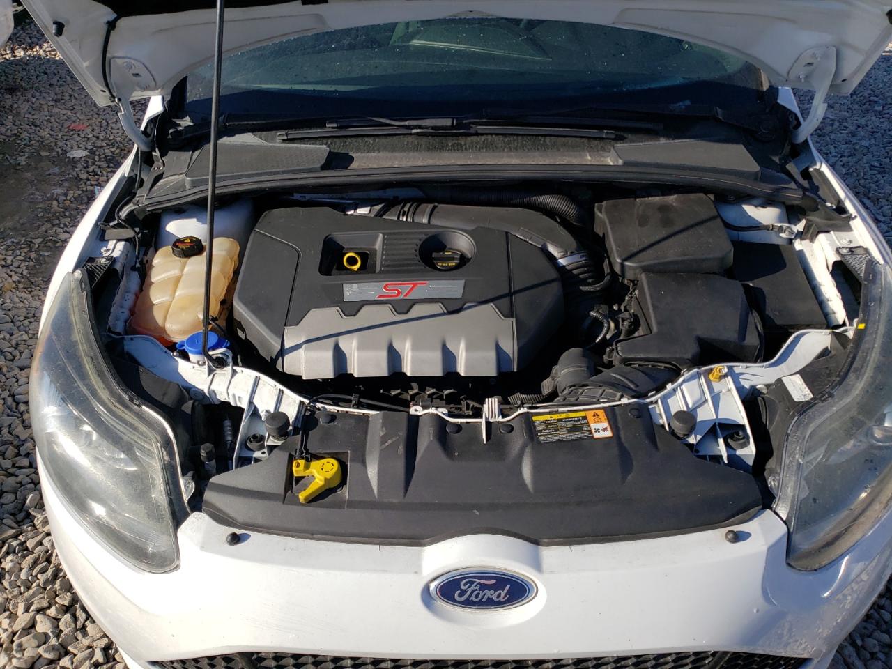 Photo 7 from auction – 2014 FORD FOCUS ST with VIN 1FADP3L9XEL118366