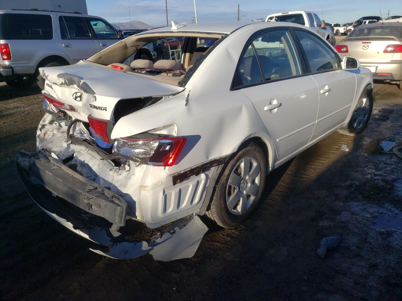 Photo 4 from auction – 2009 HYUNDAI SONATA GLS with VIN 5NPET46C19H412742