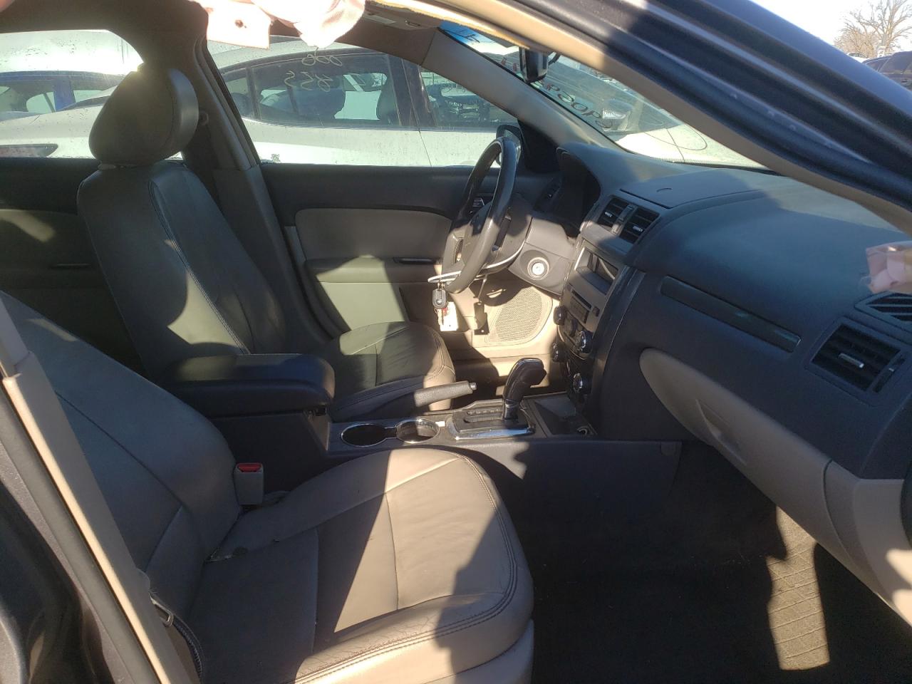 Photo 5 from auction – 2011 FORD FUSION SEL with VIN 3FAHP0JA4BR258245