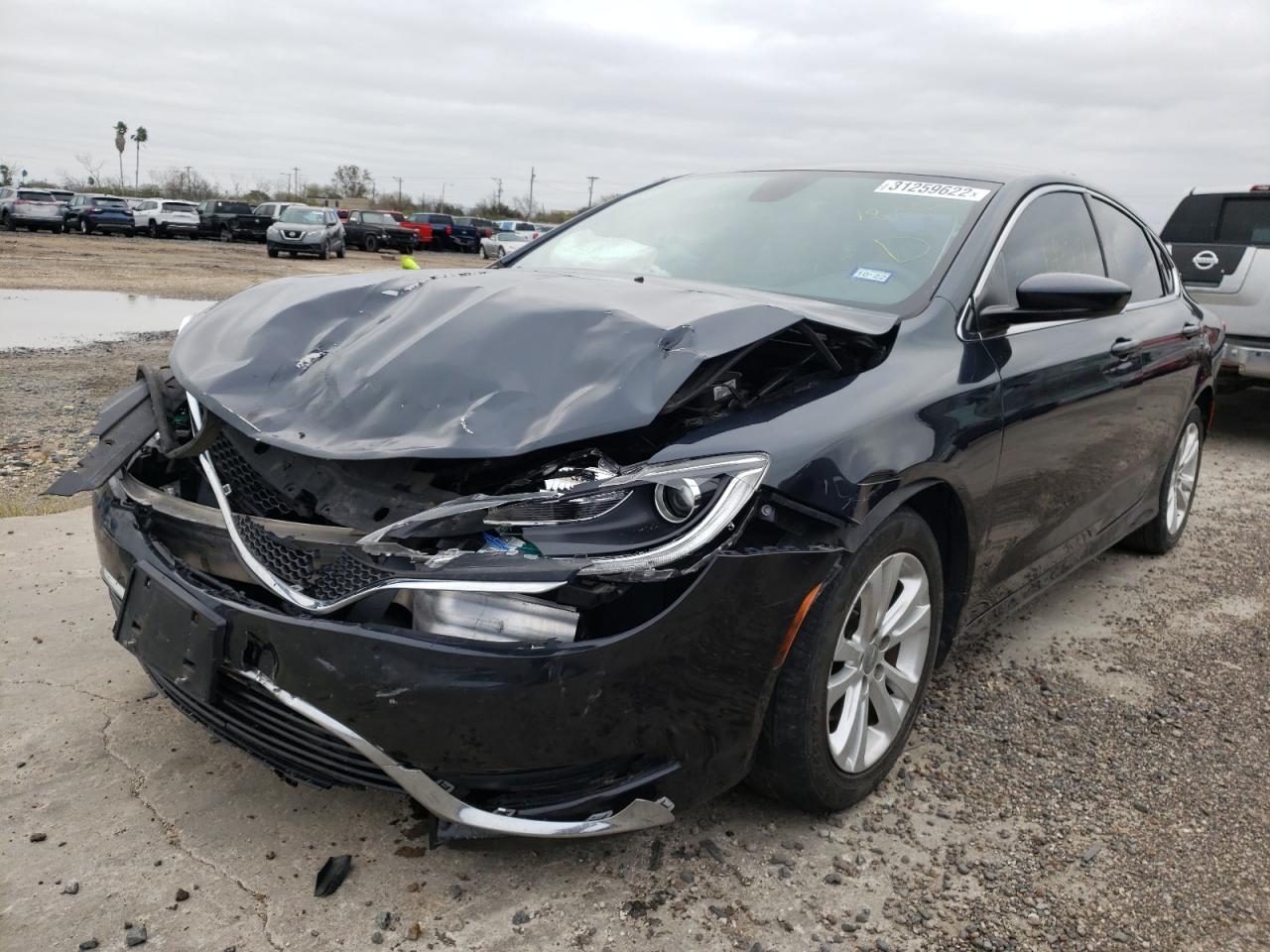 Photo 2 from auction – 2016 CHRYSLER 200 LIMITE with VIN 1C3CCCAB5GN182852