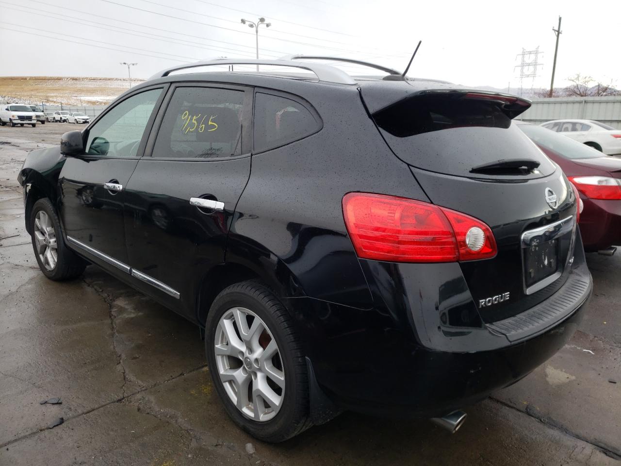 Photo 3 from auction – 2011 NISSAN ROGUE S with VIN JN8AS5MV4BW685979