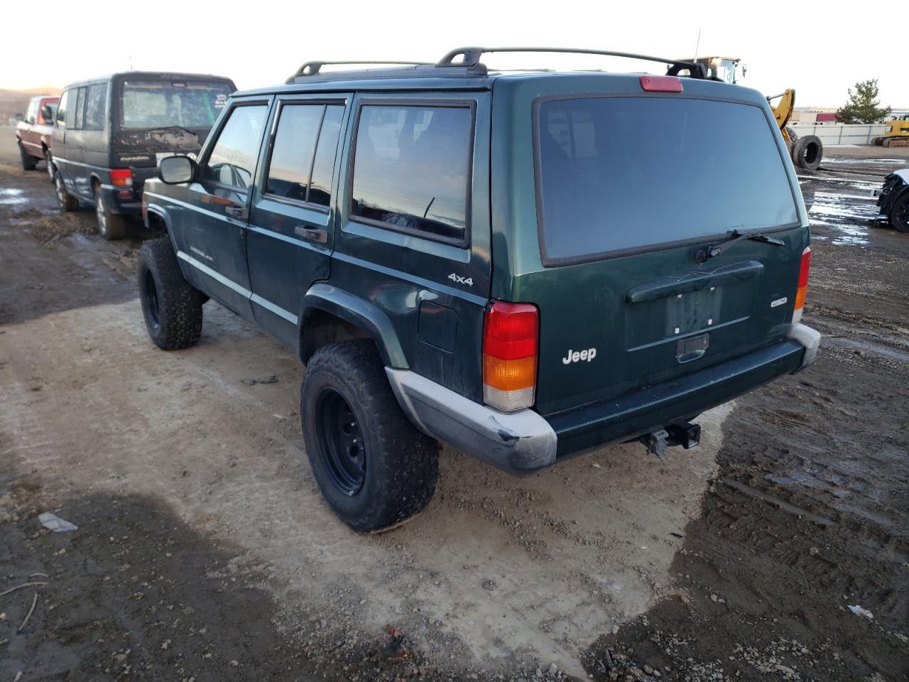 Photo 3 from auction – 2001 JEEP CHEROKEE S with VIN 1J4FF48S31L571529