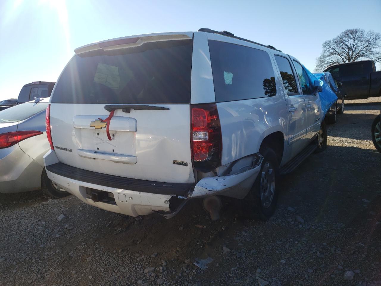 Photo 4 from auction – 2012 CHEVROLET SUBURBAN C with VIN 1GNSCJE01CR204053