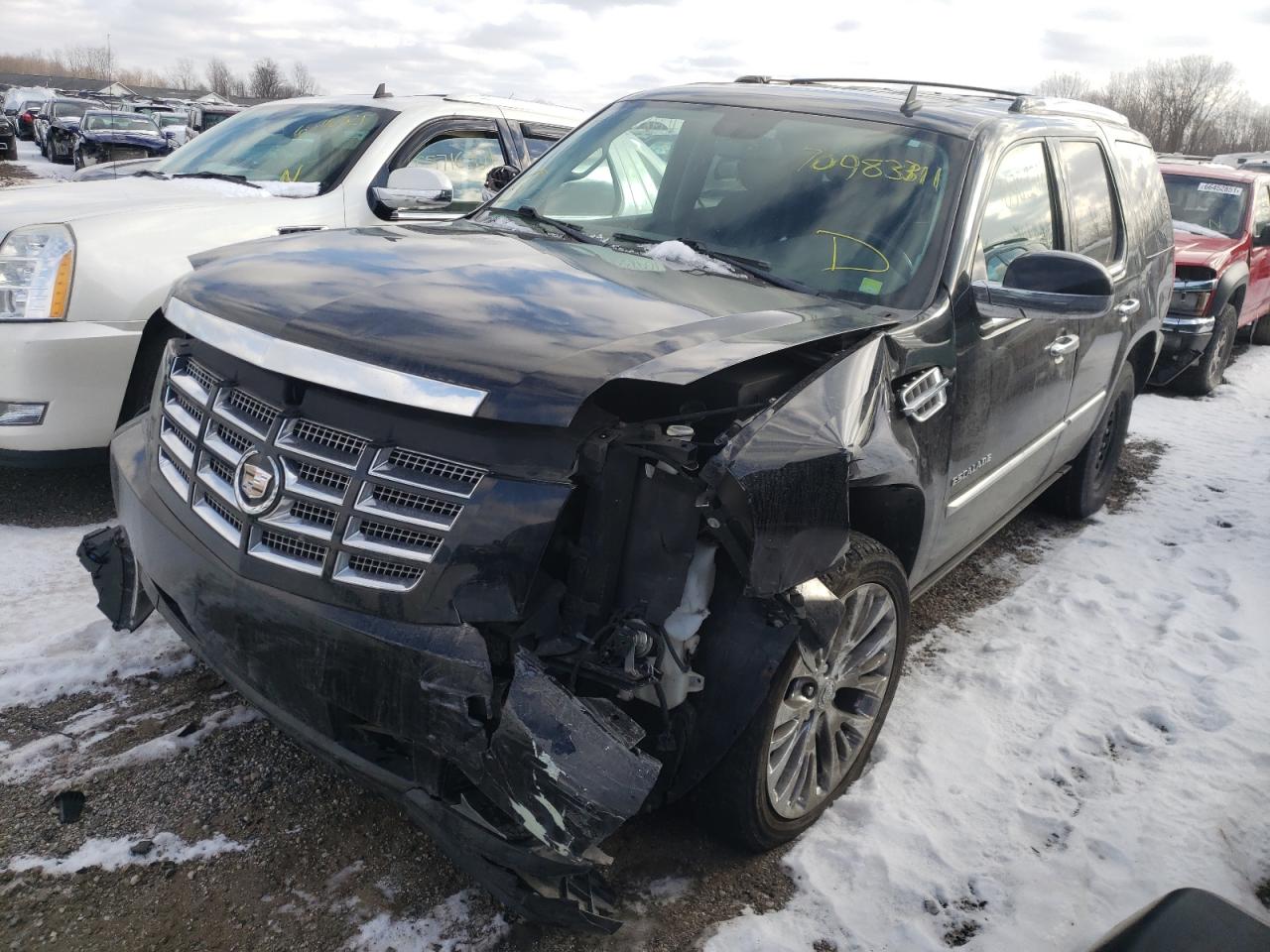 Photo 2 from auction – 2010 CADILLAC ESCALADE P with VIN 1GYUKCEF9AR223932
