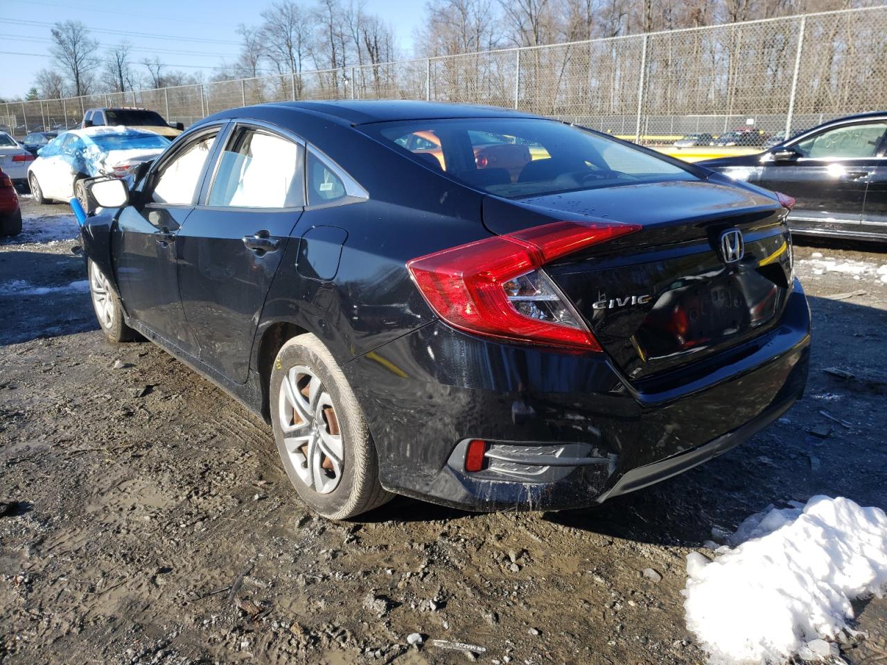 Photo 3 from auction – 2016 HONDA CIVIC LX with VIN 19XFC2F52GE218586