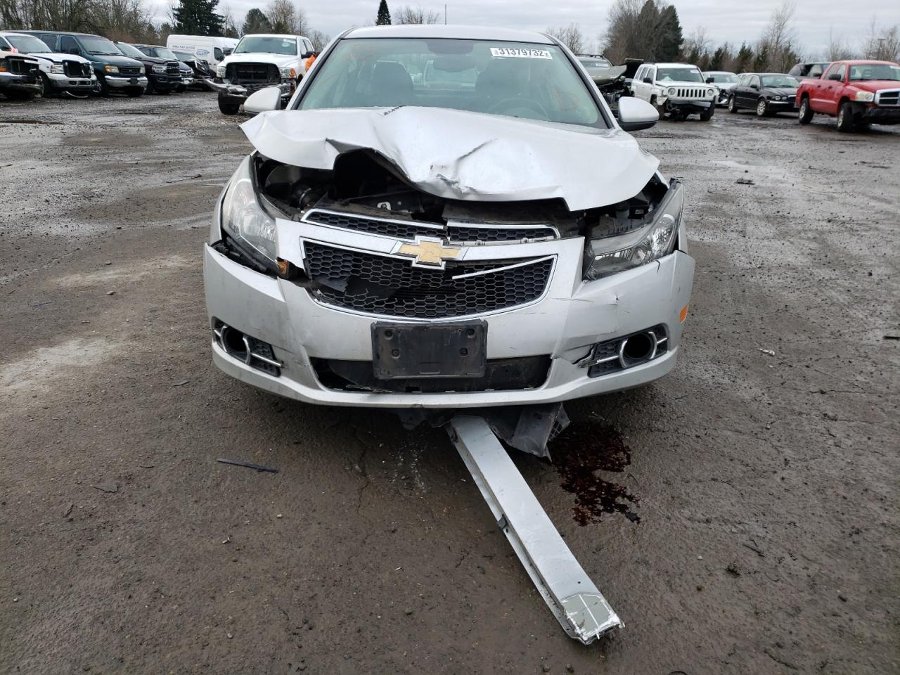 Photo 9 from auction – 2014 CHEVROLET CRUZE LT with VIN 1G1PC5SBXE7204393