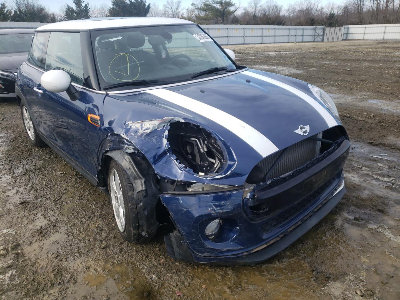 MINI COOPER 2015 with VIN WMWXM5C55F3A60659 - Photo from auction
