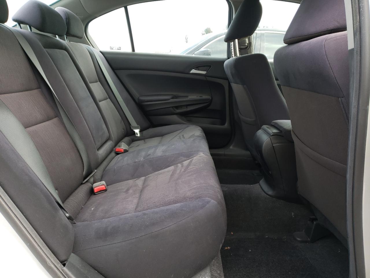 Photo 6 from auction – 2012 HONDA ACCORD LXP with VIN 1HGCP2F45CA119306