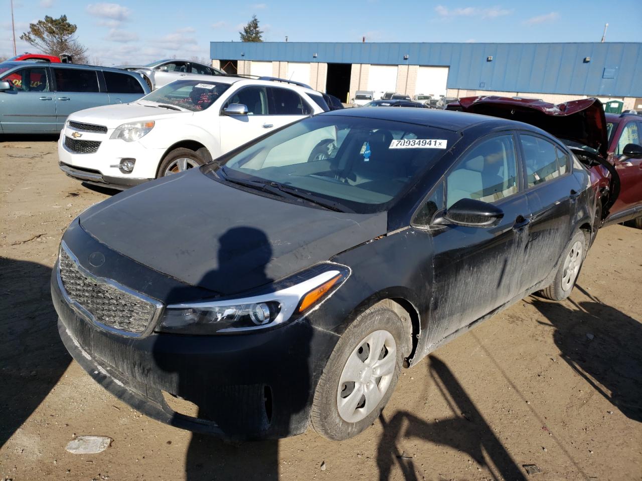 Photo 2 from auction – 2017 KIA FORTE LX with VIN 3KPFK4A71HE109979