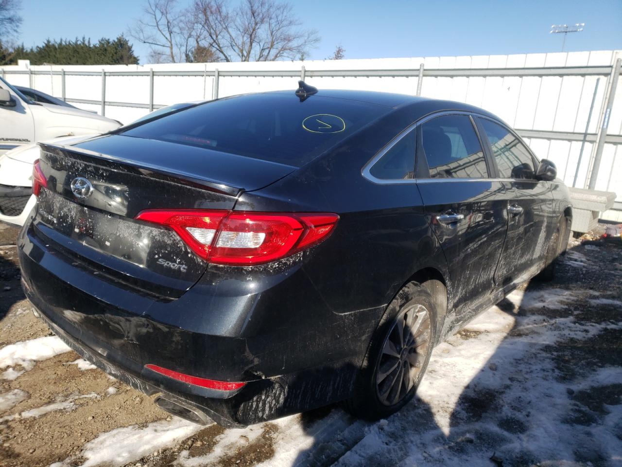 Photo 4 from auction – 2016 HYUNDAI SONATA SPO with VIN 5NPE34AF1GH428101