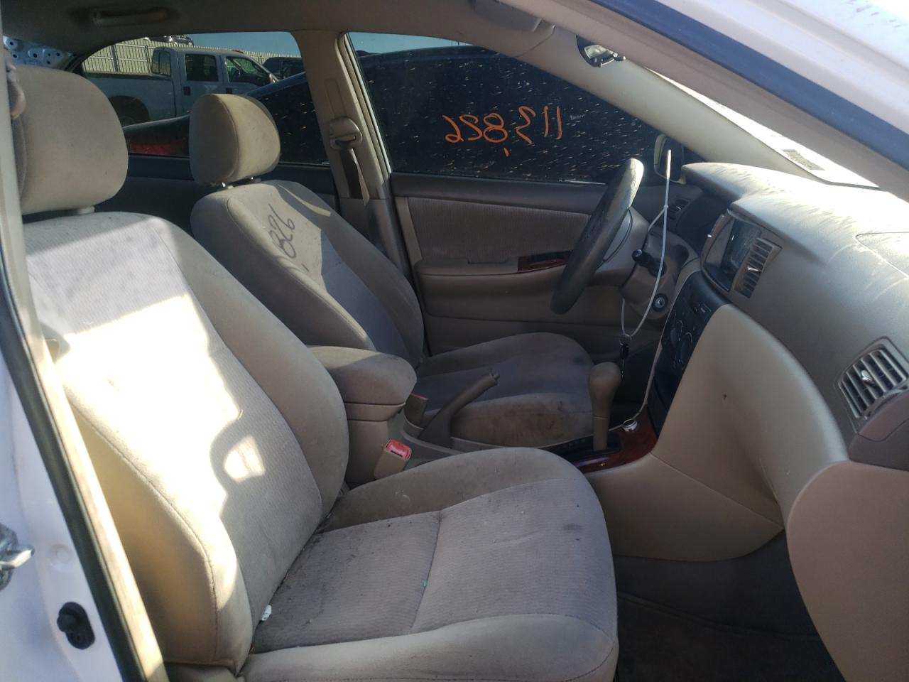 Photo 5 from auction – 2005 TOYOTA COROLLA CE with VIN 2T1BR32E05C396534