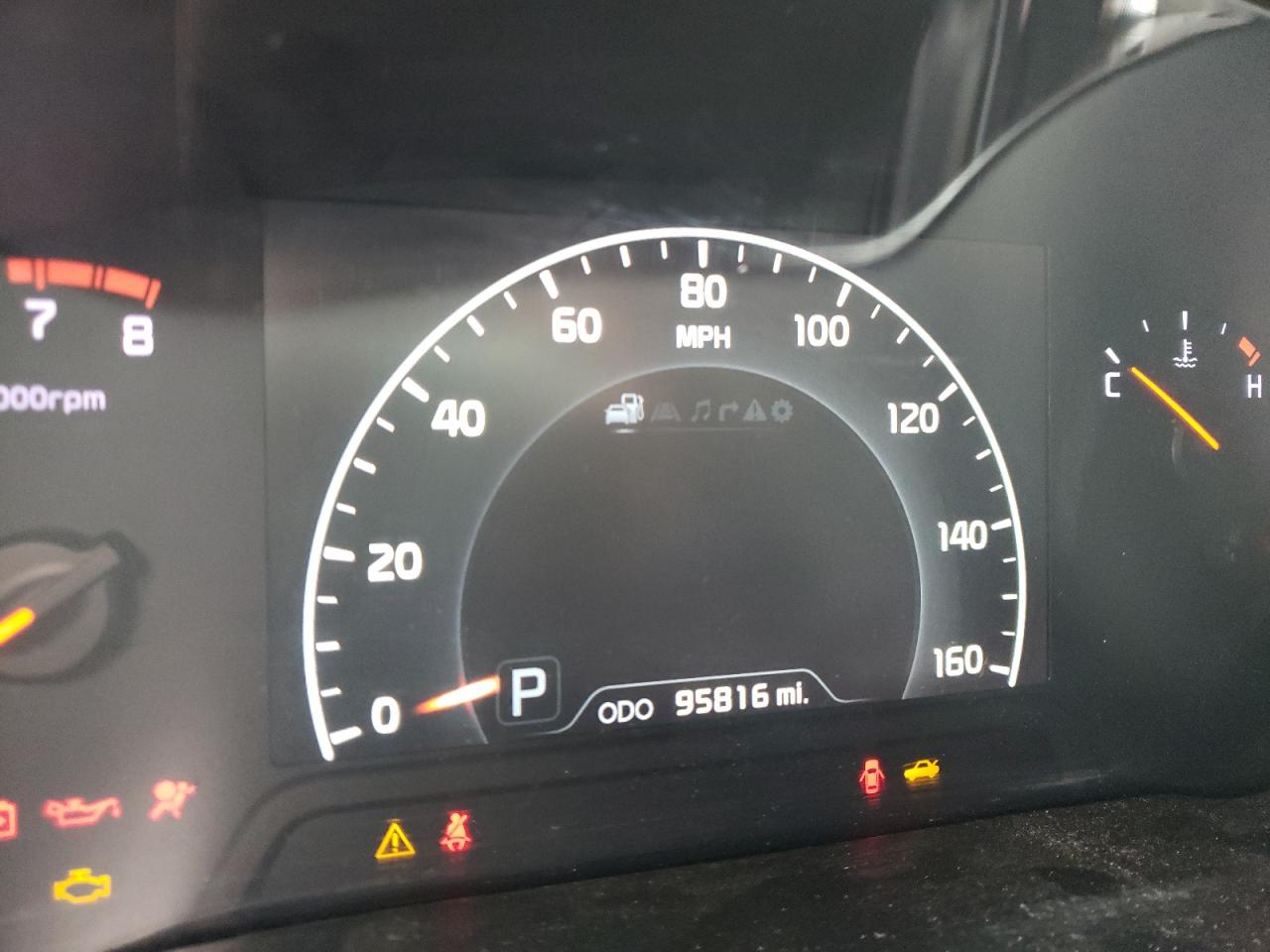 Photo 8 from auction – 2014 KIA CADENZA PR with VIN KNALN4D73E5167084