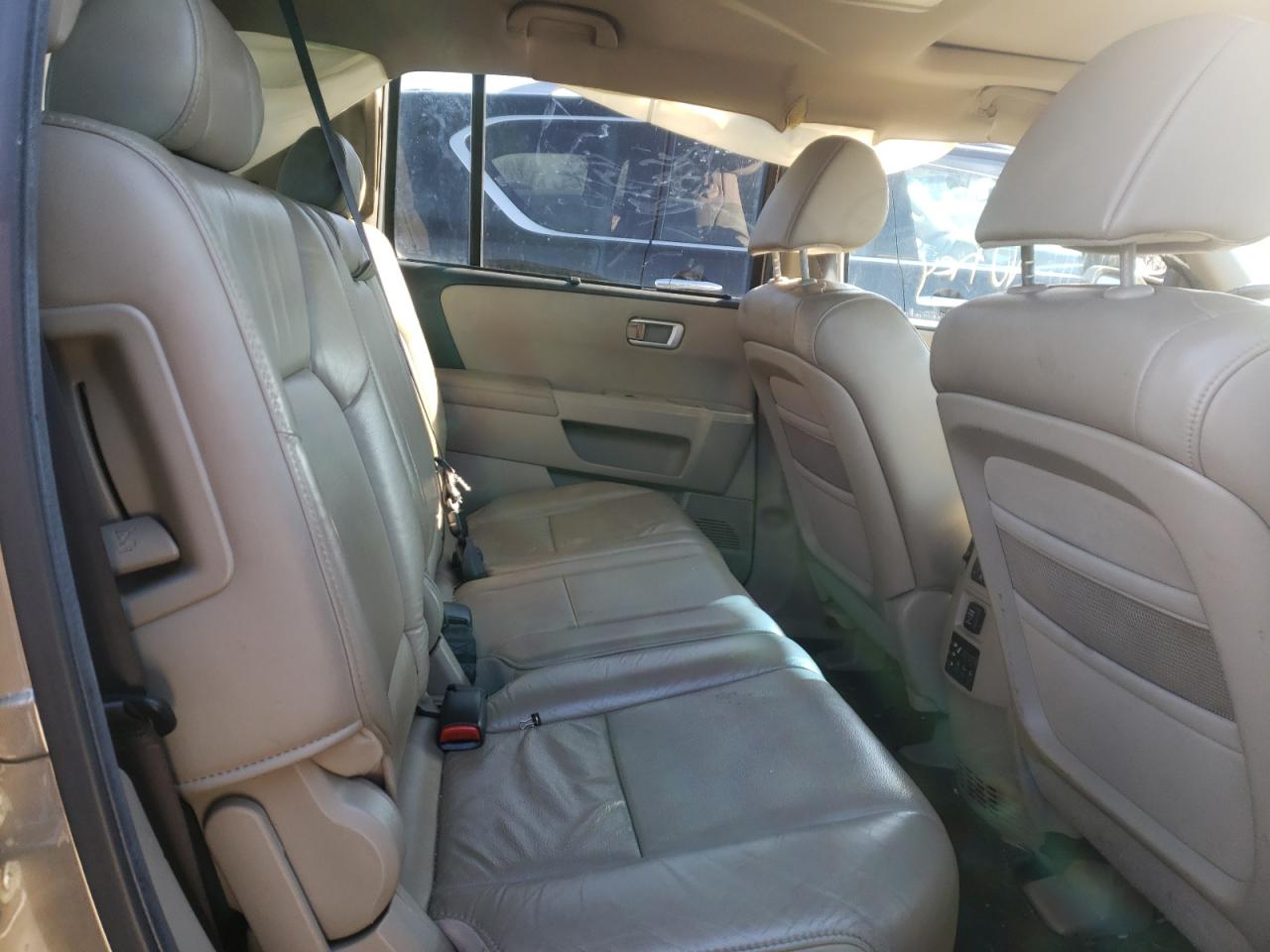 Photo 6 from auction – 2011 HONDA PILOT TOUR with VIN 5FNYF4H95BB091993