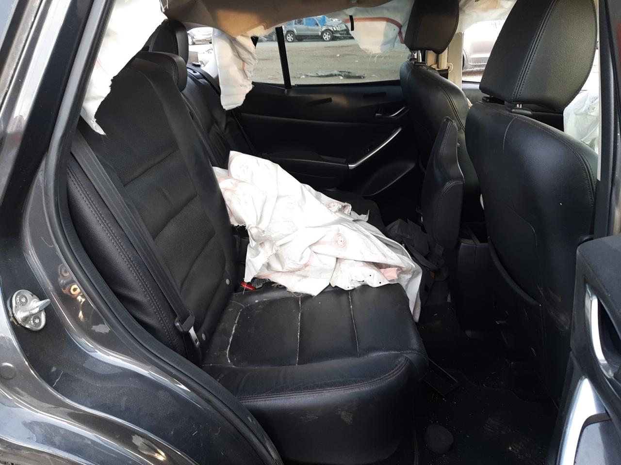 Photo 6 from auction – 2016 MAZDA CX-5 GT with VIN JM3KE2DY0G0786907