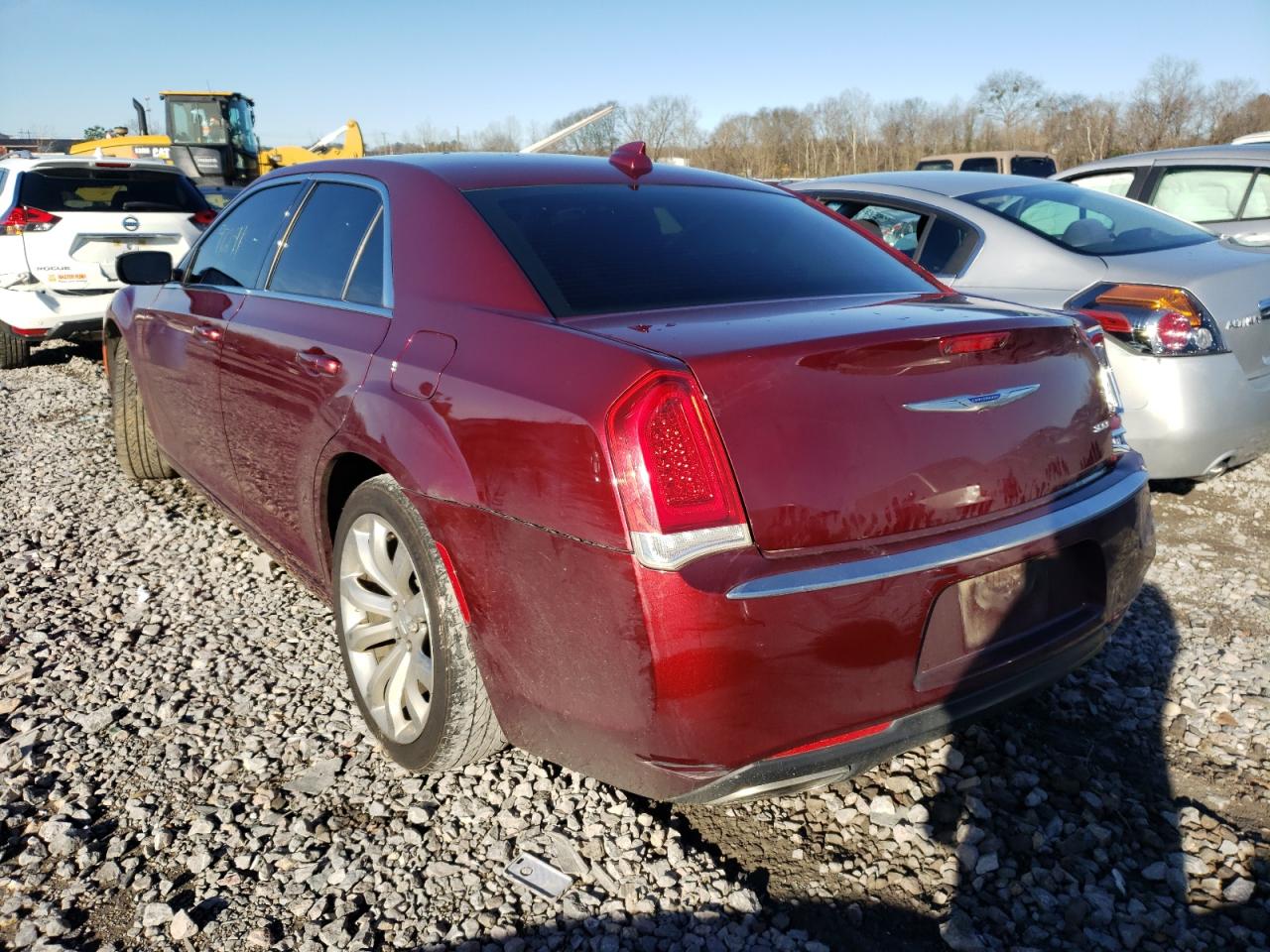 Photo 3 from auction – 2019 CHRYSLER 300 TOURIN with VIN 2C3CCAAG2KH501433